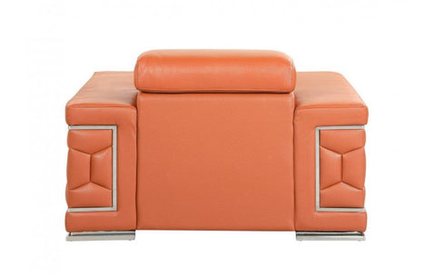 692 DivanItalia Beige Chair – Top Grain Italian LeatherModel:  692-CAMEL-CH