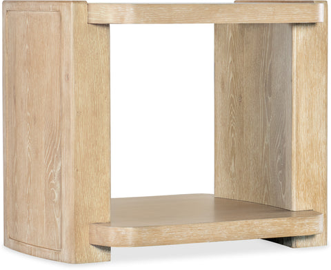 Hooker Furniture Living Room Retreat End Table