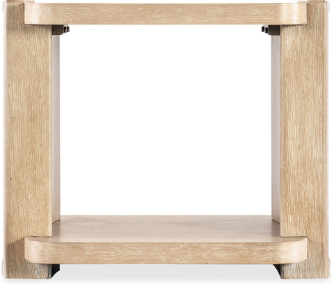 Hooker Furniture Living Room Retreat End Table