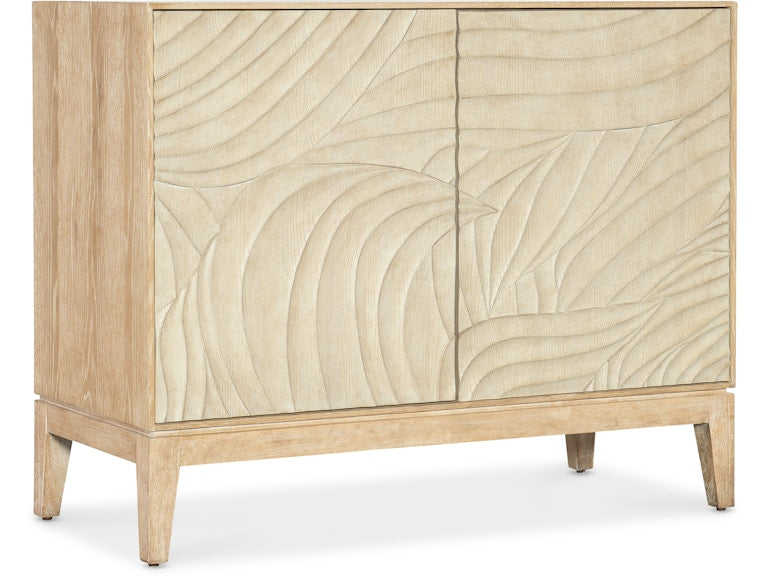 Hooker Furniture Bedroom Retreat Carved Nightstand