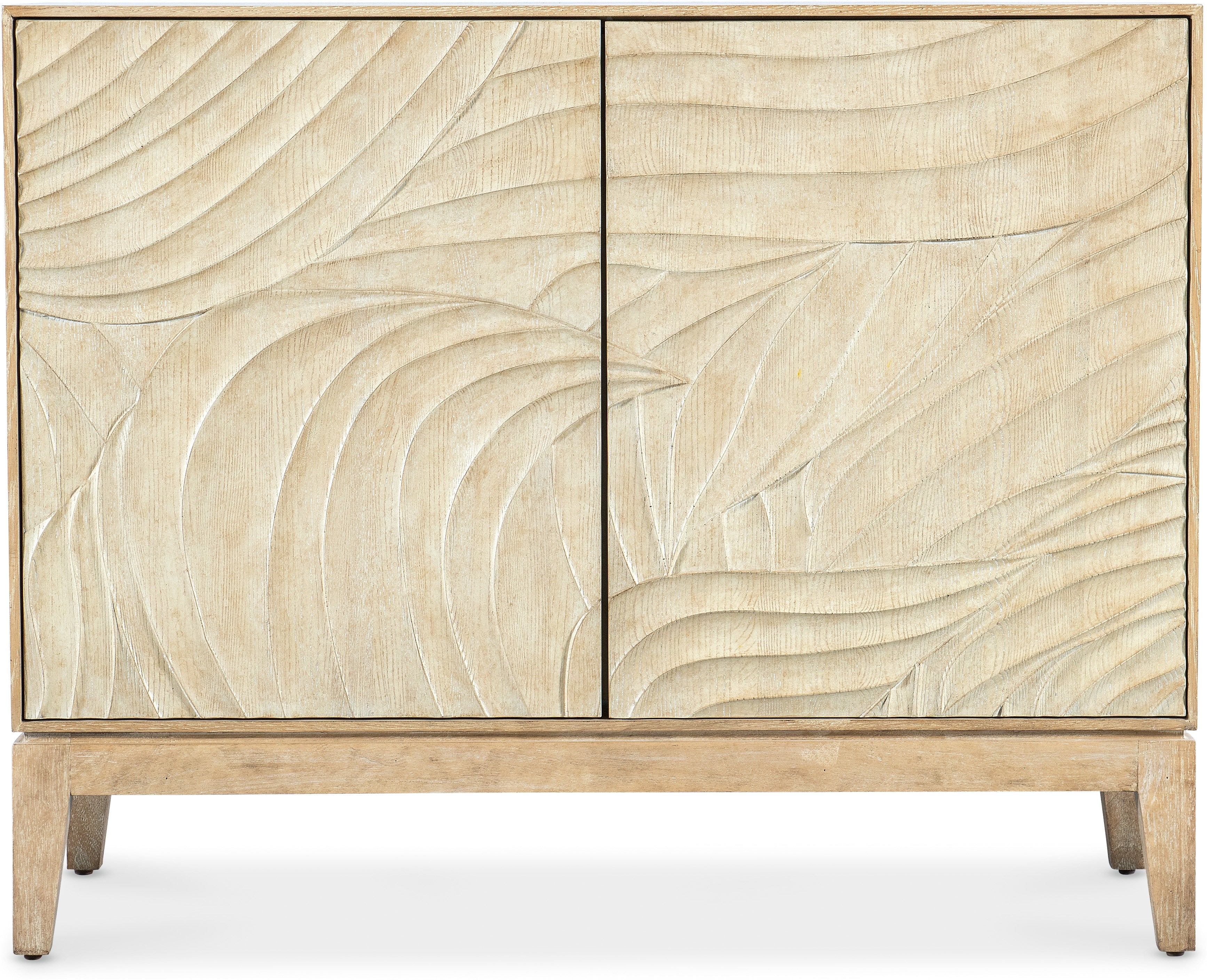 Hooker Furniture Bedroom Retreat Carved Nightstand