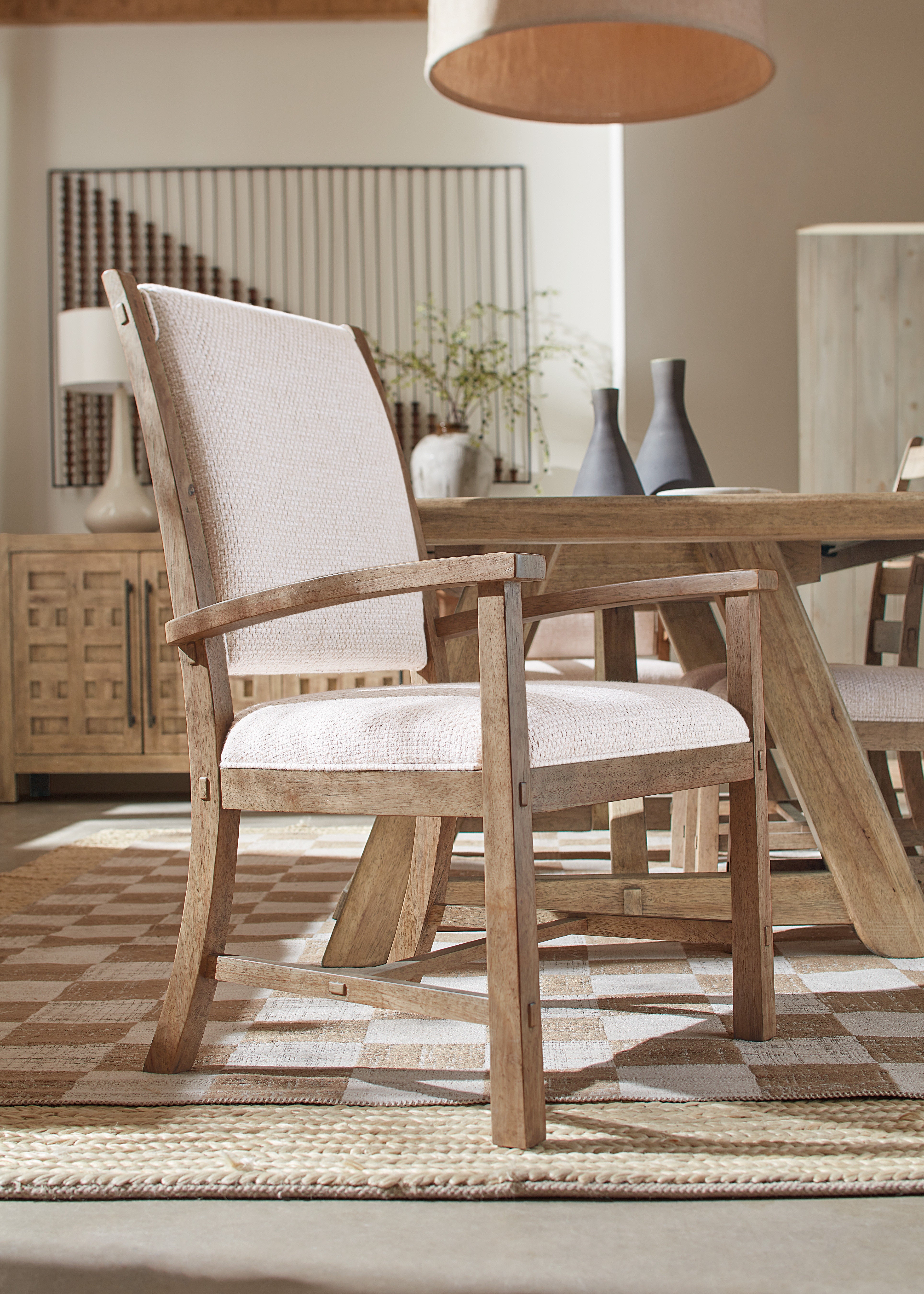 Hooker Furniture Casual Dining Vineyard Row Buffet