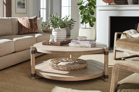 Hooker Furniture Living Room Vineyard Row Round Cocktail Table