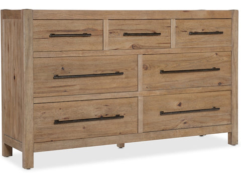 Hooker Furniture Bedroom Vineyard Row Seven-Drawer Dresser