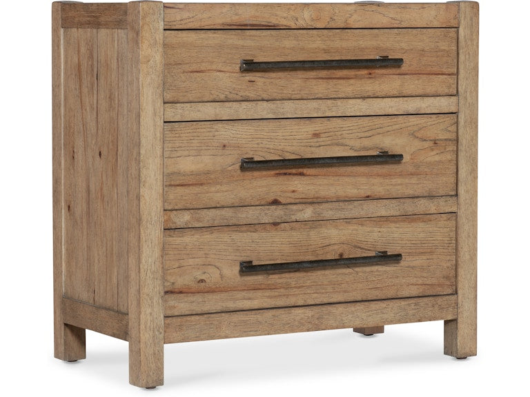 Hooker Furniture Bedroom Vineyard Row Three-Drawer Nightstand
