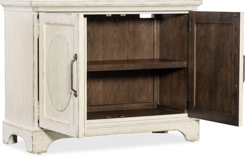 Hooker Furniture Living Room Americana Two-Door Chest