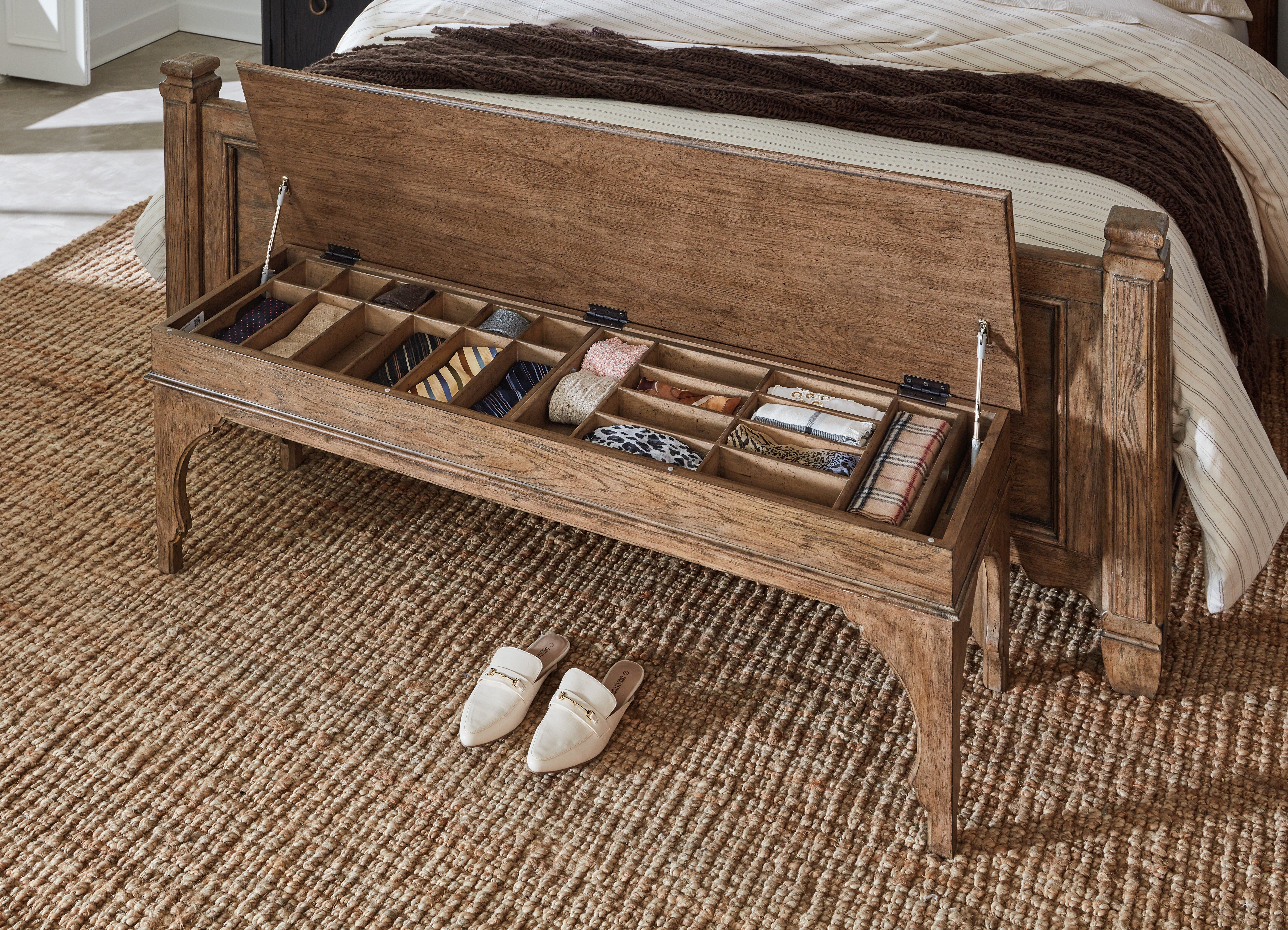 Hooker Furniture Bedroom Americana Bed Bench