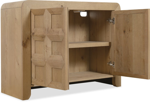 Hooker Furniture Living Room Commerce and Market Haven Accent Chest