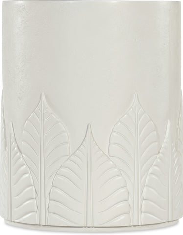 Hooker Furniture Living Room Commerce and Market Amelia Round End Table