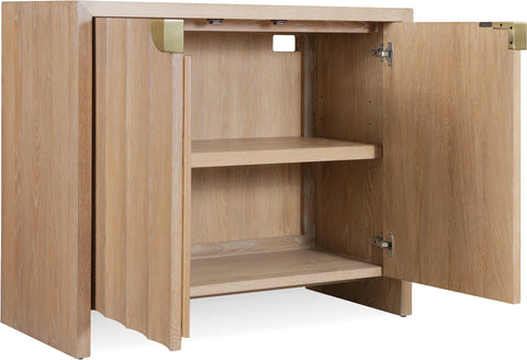 Hooker Furniture Living Room Commerce and Market Willow Accent Cabinet