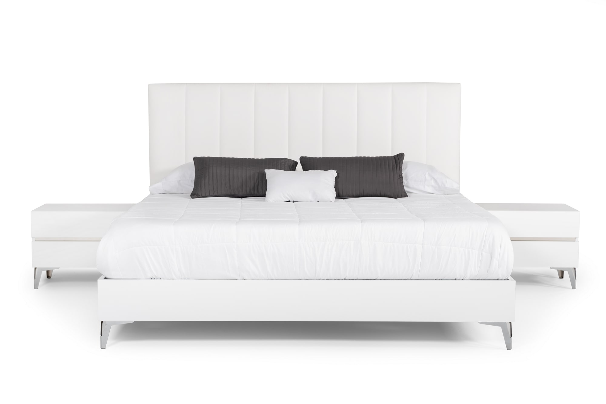 Nova Domus Angela Eastern King Italian White Eco Leather Bed Model VGACANGELA-BED-EK