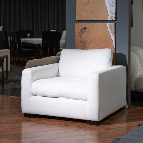 Divani Casa Poppy Modern White Fabric Lounge Chair Model VGKK-KF1031-WHT-C