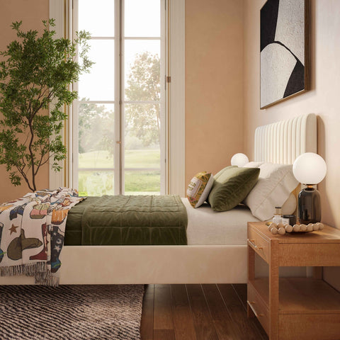 Angela Cream Bed in Full Model: TOV-B68162