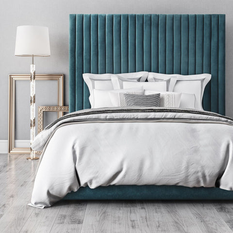 Arabelle Sea Blue Bed in Queen Model: TOV-B94