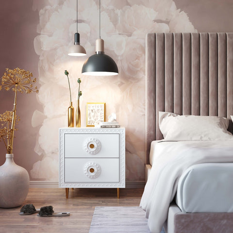 Bovey White Lacquer Side Table Model: TOV-L5525