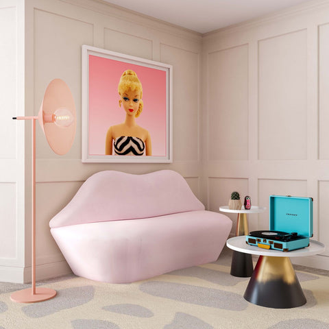 Lips Blush Velvet Settee Model: TOV-L68340