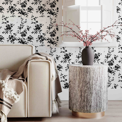 Dahlia Side Table Model: TOV-OC18346