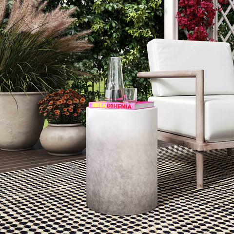 Sarana Ombre Concrete Stool Model: TOV-OC54224