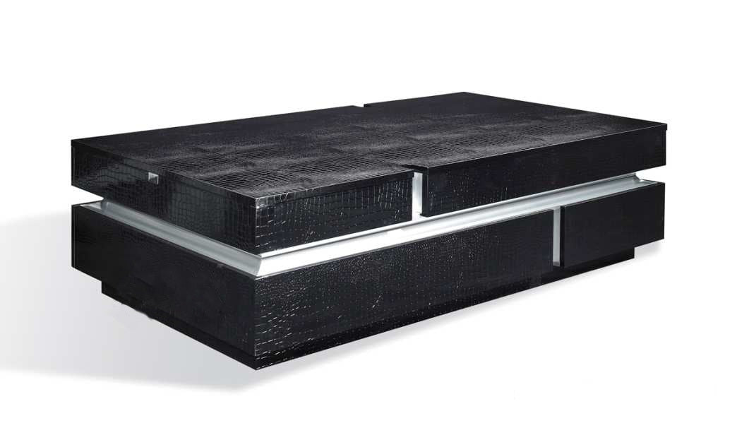 Vdara Modern Black Faux Crocodilian Coffee Table Model VGUNAK881-160