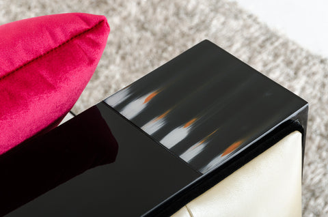 A&X Bellagio Transitional Black Crocodile And Beige Fabric Chaise Model VGUNRX006