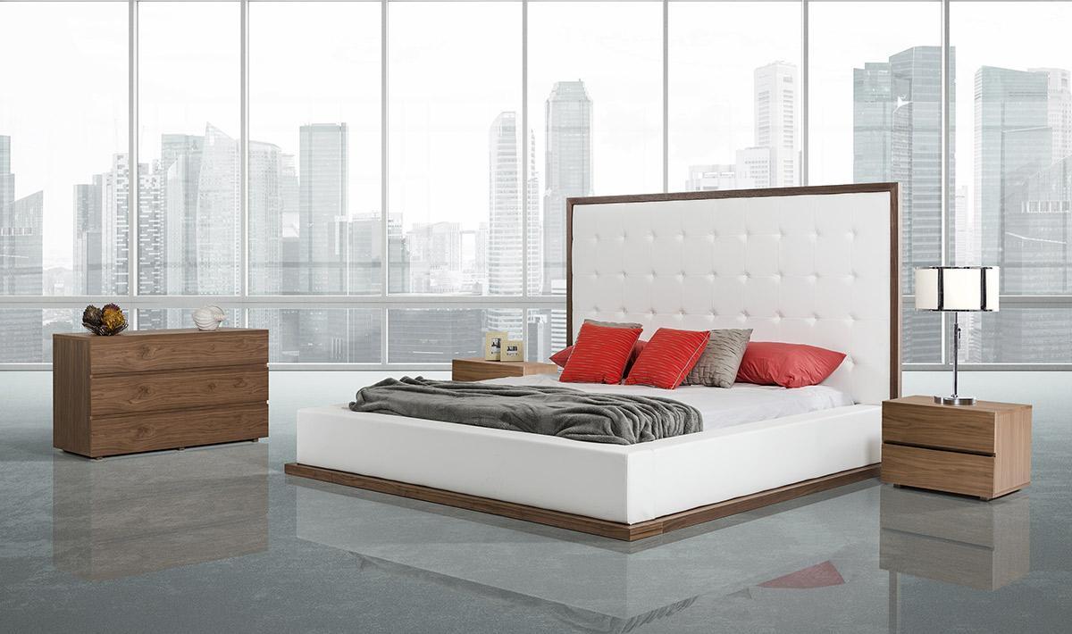 Queen Modrest Beth Modern Walnut With White Leatherette Bed Model VGBBMD317-WAL-Q