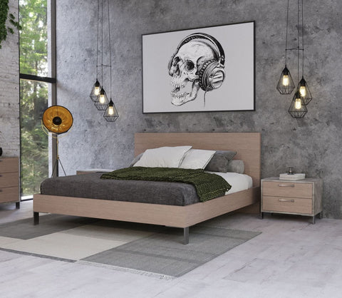 Eastern King Nova Domus Boston Modern Brown Oak & Brushed Stainless Steel Bed Model VGANBOSTON-BED-EK