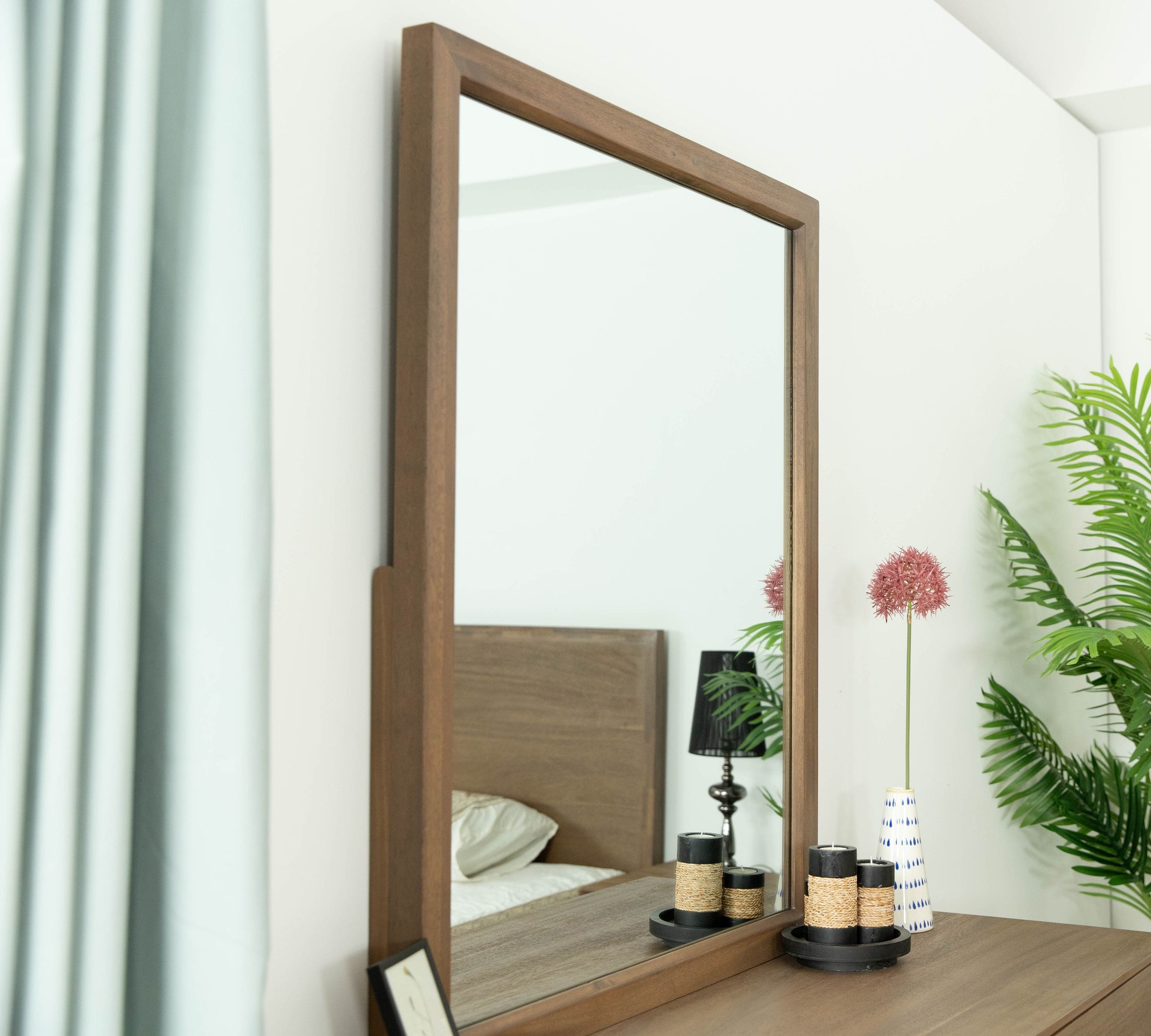 Modrest Claire Contemporary Walnut Mirror Model VGWDWIN-MIR