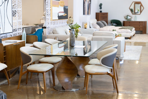 Modrest Cleveland Contemporary Glass And Walnut Dining Table Model VGCS-DT-16152