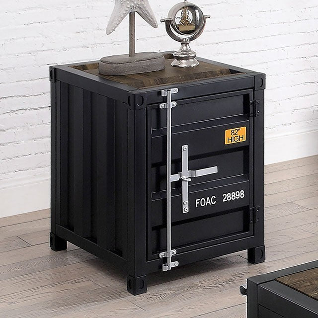 DICARGO END TABLE