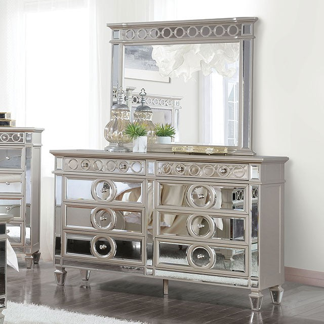 MARSEILLE DRESSER