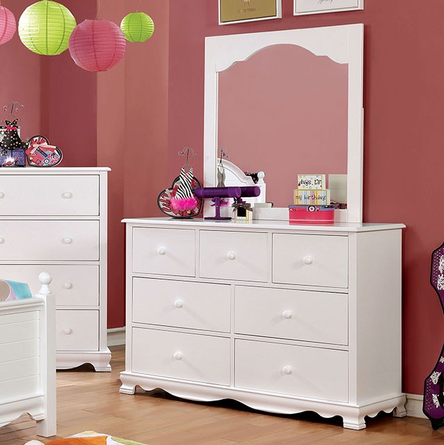 DANI DRESSER
