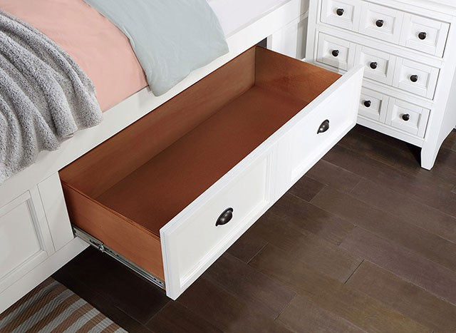 CASTILE BED