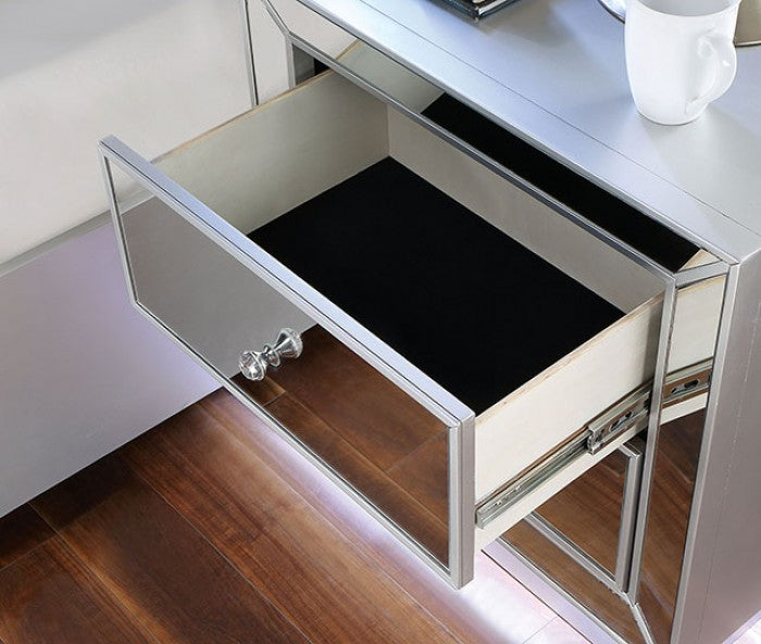 BELLADONNA NIGHT STAND