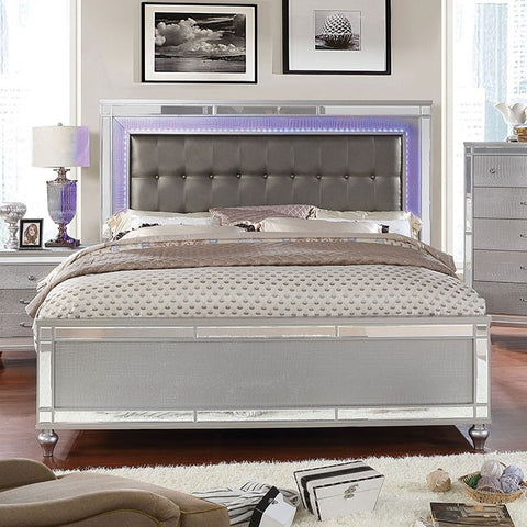 Brachium Bed Model Cm7977Sv-Queen Bed By Furniture Of America 