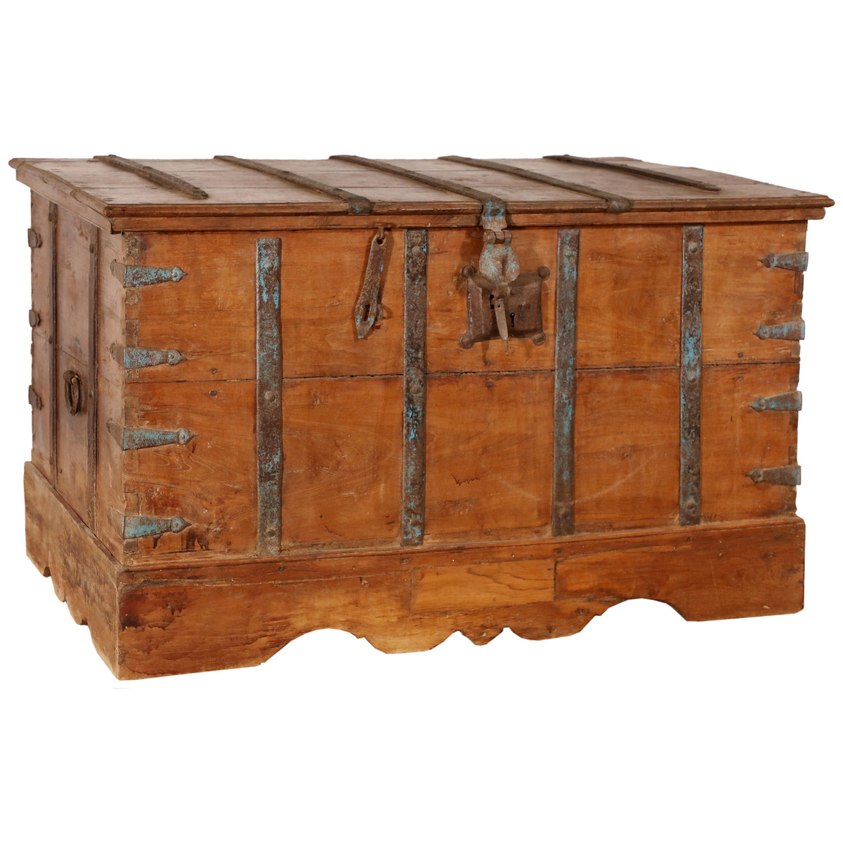 Antique Stained Waxed and Sealed Finish Travel Trunk