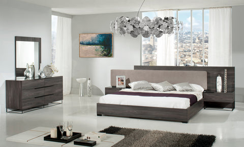 Eastern King Nova Domus Enzo Italian Modern Grey Oak & Fabric Bedroom Set Model VGACENZO-SET-EK