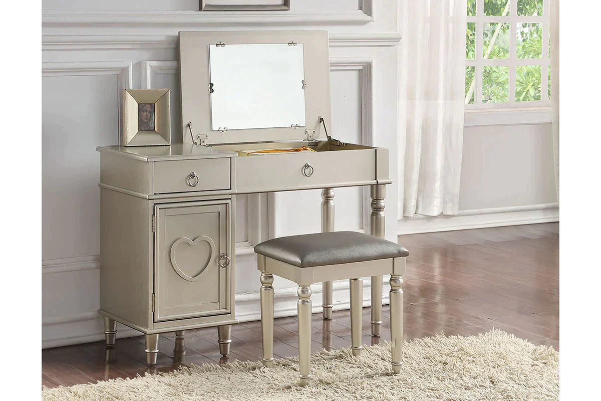 Bedroom Vanity Model F4178 By Poundex Furniture