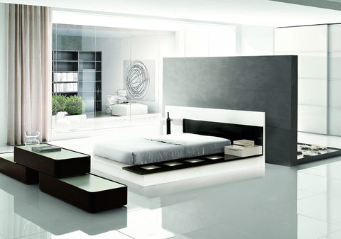 Impera Modern Black And White Lacquer Walk On Platform Bed  Model VGWCIMPERA