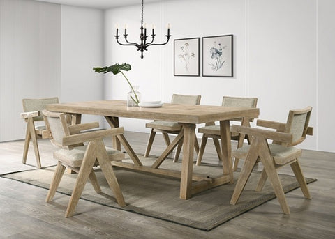 GUISBOROUGH DINING TABLE