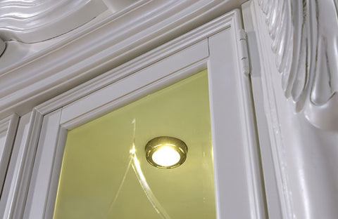 MANZANITA HUTCH & BUFFET