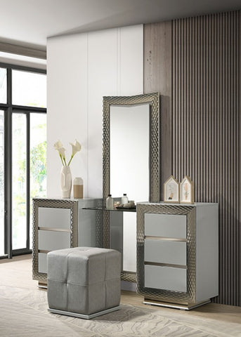 VENTNOR VANITY SET
