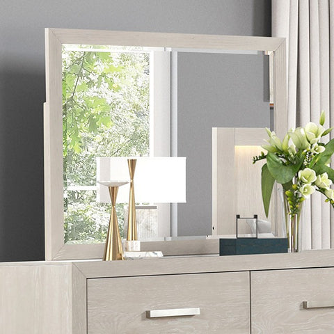 WELLINGBOROUGH MIRROR
