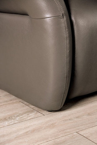 GRANUCCI POWER LOVESEAT