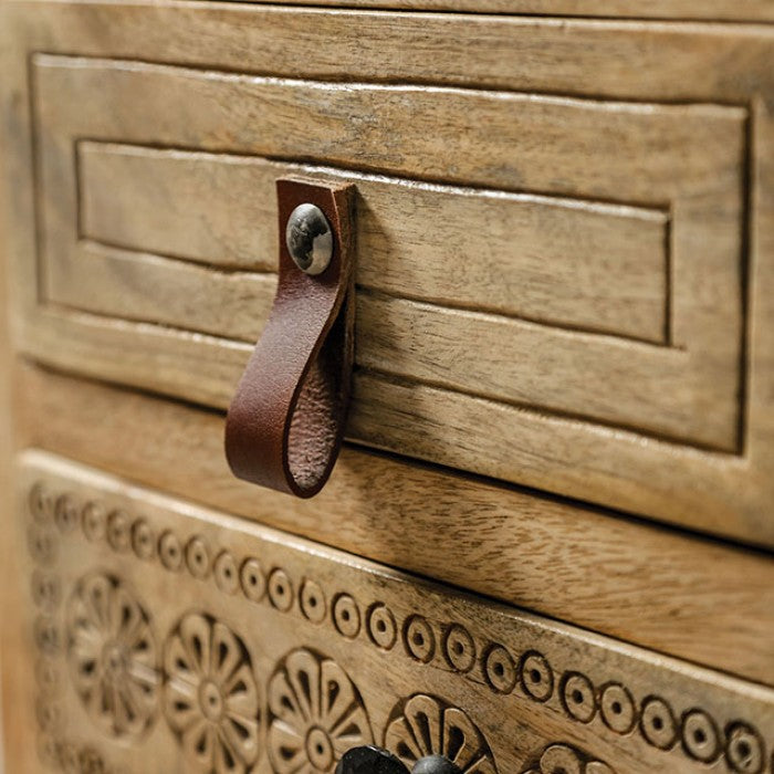 BLANCHEFLEUR CHEST