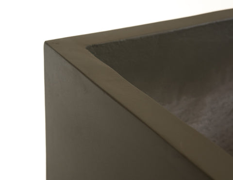 Modrset Helotes Modern Grey Concrete Planter Model VGGR-496052-GRY