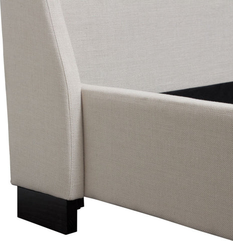 Park Avenue Tufted Bed - Desert Sand, King By Diamond Sofa