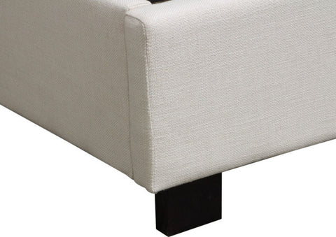 Park Avenue Tufted Bed - Desert Sand, King By Diamond Sofa