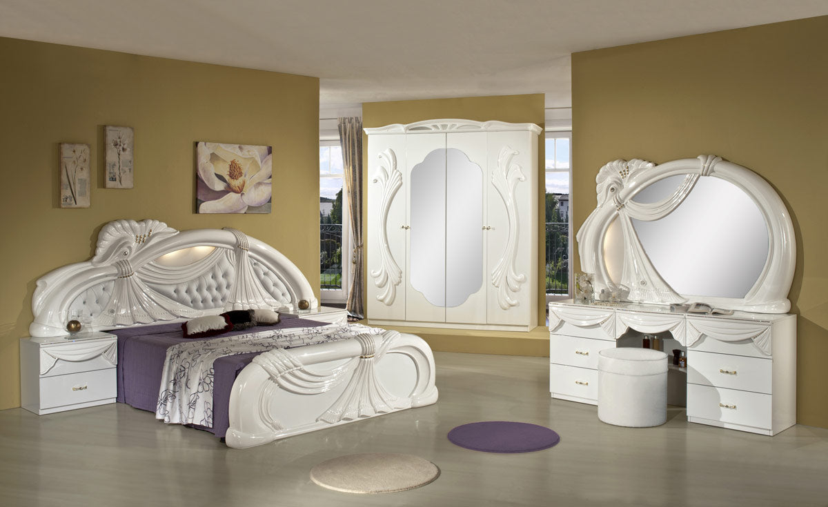 Eastern King Gina White Italian Classic Bedroom Set Made In Italy Model VGACCGINA-WHT-EK