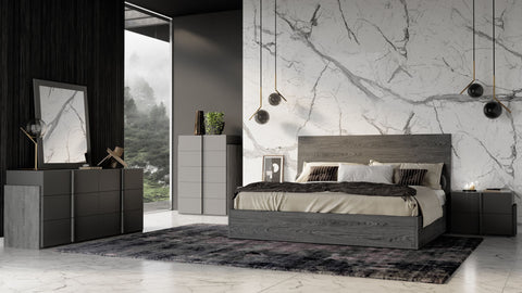 Nova Domus Lucia Eastern King Italian Modern Matte Grey  |  Elm Grey Bed Model VGACLUCIA-GRY-BED-EK