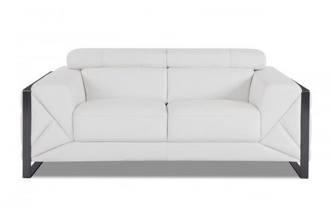 903 DivanItalia White Sofa and Loveseat Set – Top Grain Italian LeatherModel:  903-WHITE-2PC